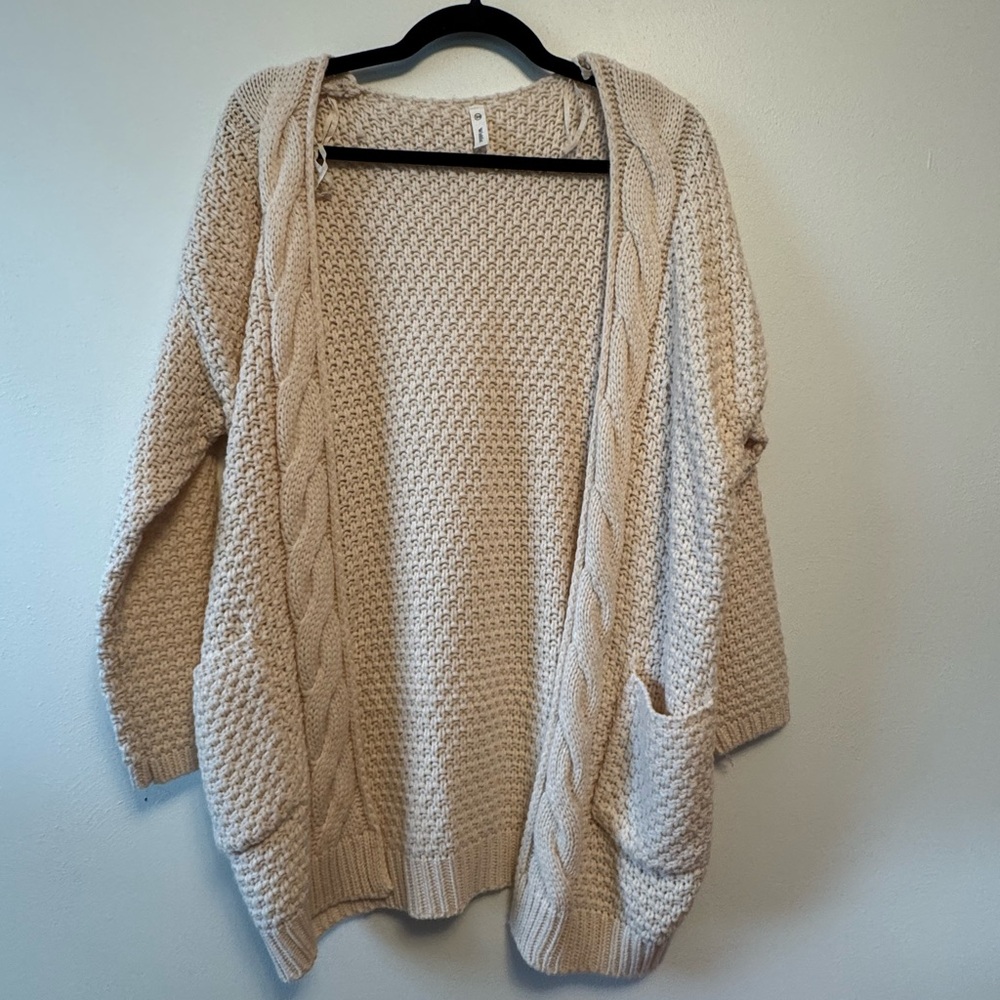 Women's Cream Knit Sweater